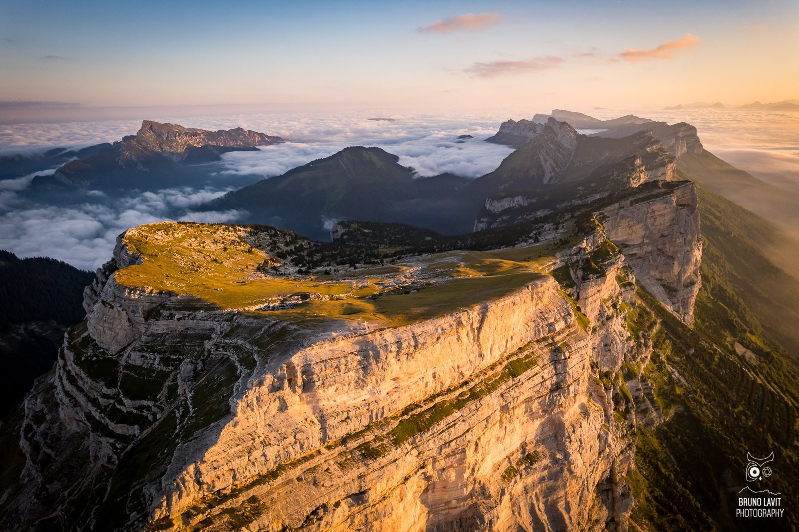 Dent de Crolles vue drone Chartreuse Isère — Bruno Lavit Photography